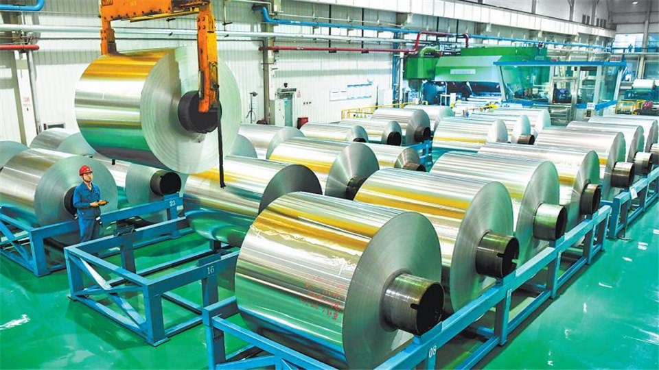 鄭州航空港 “機數(shù)”研究院填補“學(xué)”“研”短板(全力