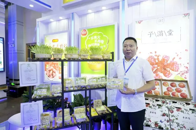 芽狀元亮相中國農(nóng)洽會 玩轉(zhuǎn)古法豆芽的創(chuàng)新表達(dá)